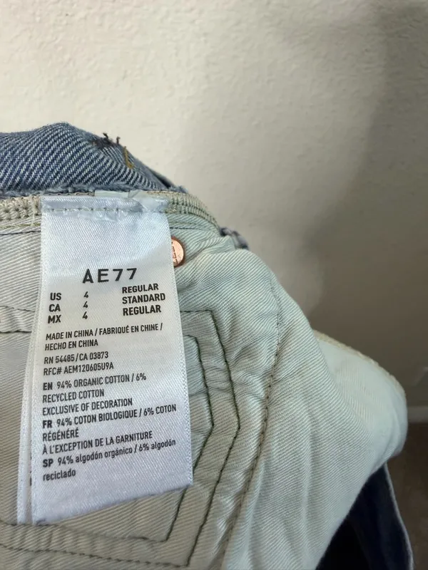 AE77‎ Premium Stovepipe Jeans High Rise Relaxed 32” Inseam Cotton Womens Size 4 - Image 6