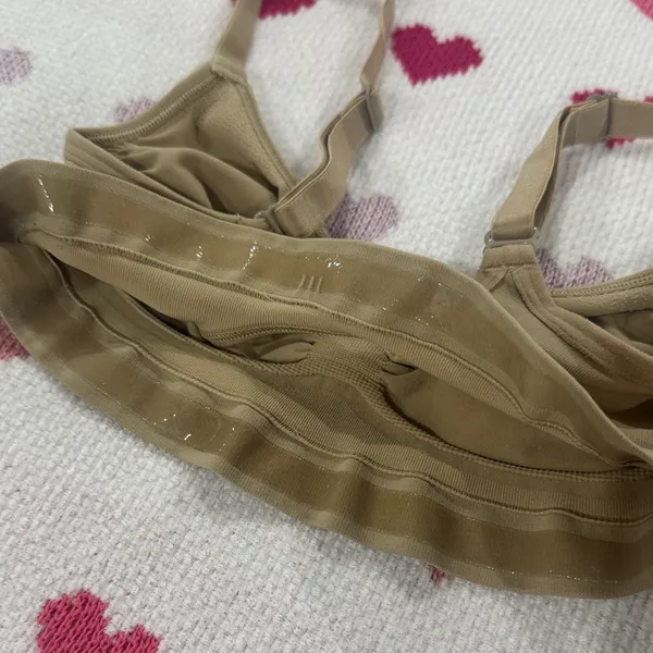 SKIMS Seamless Sculpt Bralette in Nude - Image 4