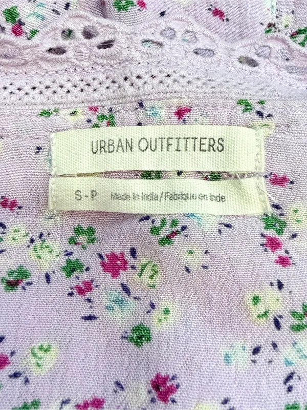 Urban Outfitters Raquel Lilac Floral Cami Top Urban Outfitters S NWOT - Image 4