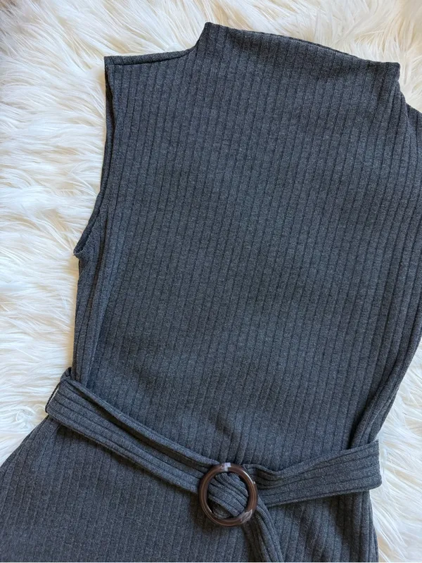 ZARA sleeveless mockneck top - Image 3