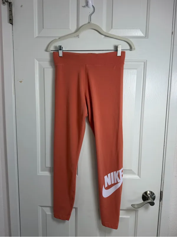 Nike women Rose Red Logo Leggings Size Medium - Image 3