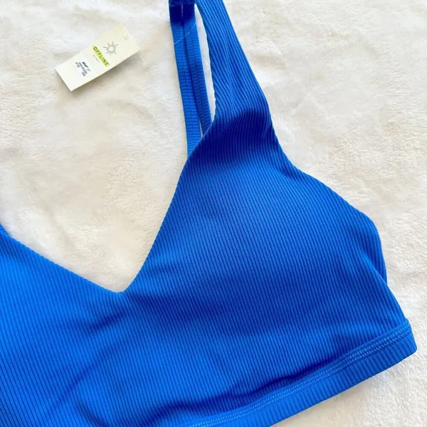 NWT Offline by Aerie Goals Blue Ribbed Padded Sports Bra - Size: Medium - Image 2