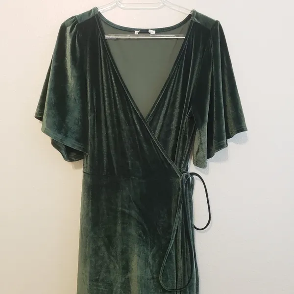 Baltic Born Meghan Velvet Wrap Maxi Dress New Without Tags - Image 4