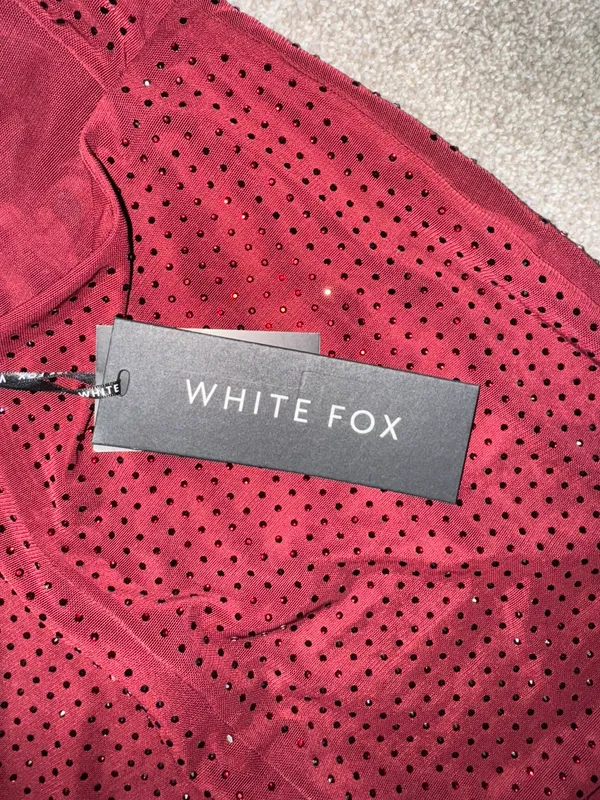 White Fox Dress Size M - Image 3