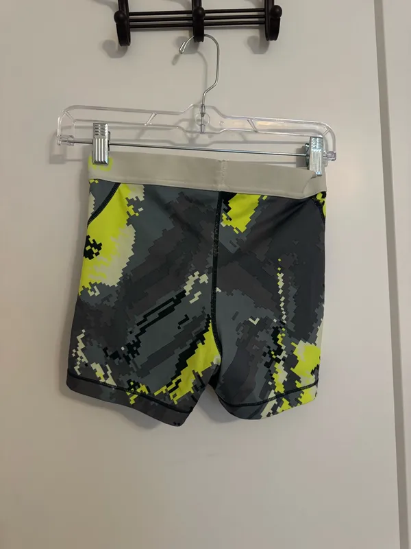 Nike Pro Shorts Spandex - Image 2