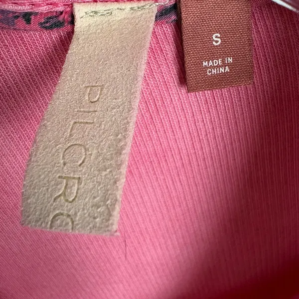 Anthropologie Pilcro Boyfriend Button Down Shirt Viscose Pocket Pink Size Small - Image 4