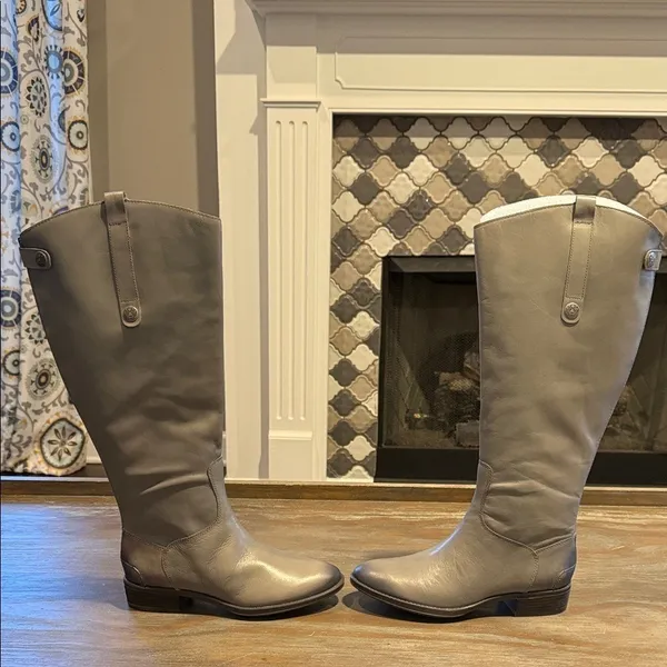 Sam‎ Edelman Gray Leather Riding Boots – Size 6W – New in Box - Image 2