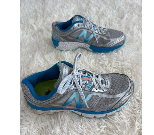 New Balance 860v15 Women's Running Shoes Silver Blue Cushioned Athletic Sneakers - Image 3