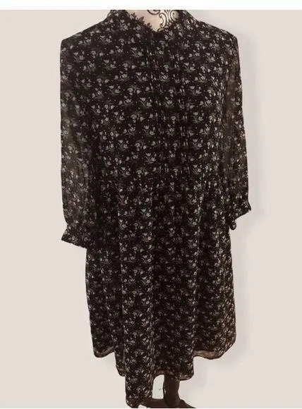 Uniqlo Baby Doll 3/4 Sleeve Dress Black Ditsy Floral Peter Pan Collar Size M - Image 2