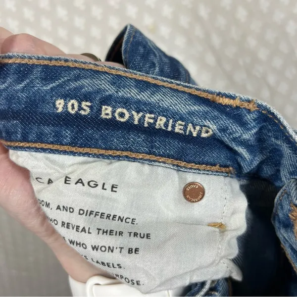 American Eagle High Rise Distressed‎ 90s Boyfriend Jeans - Image 5