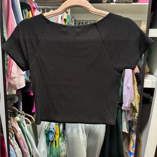 Z Supply Black Fitted Crop T-Shirt - Image 3