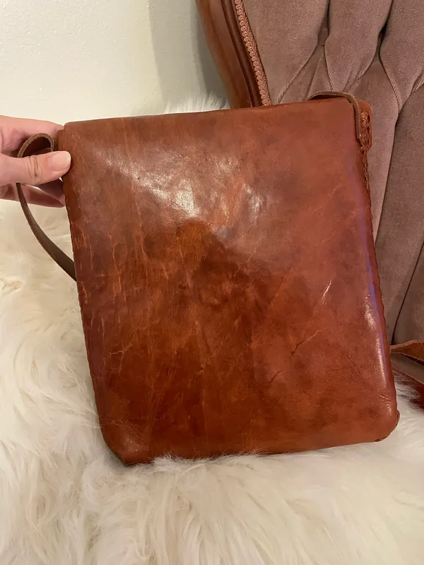 Vintage Leather Crossbody Bag Brown - Image 3