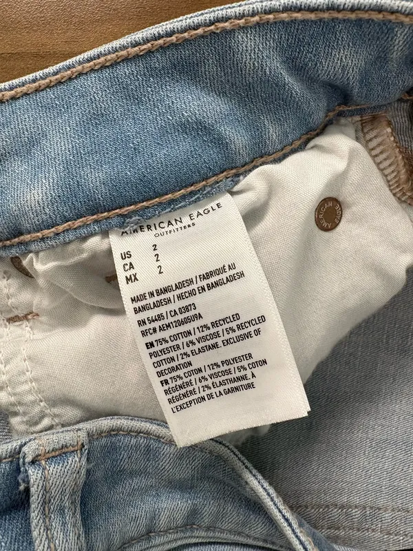 American Eagle Shorts - Image 4