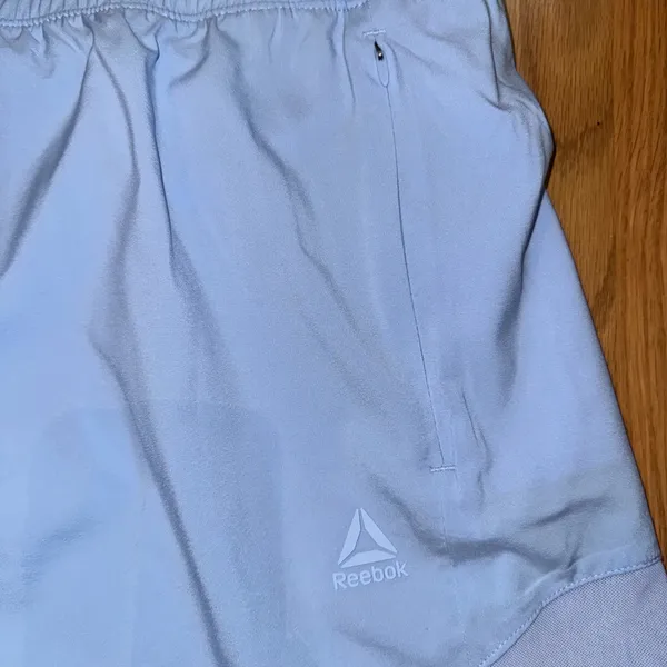 Reebok On pace with compression shorts - Image 9