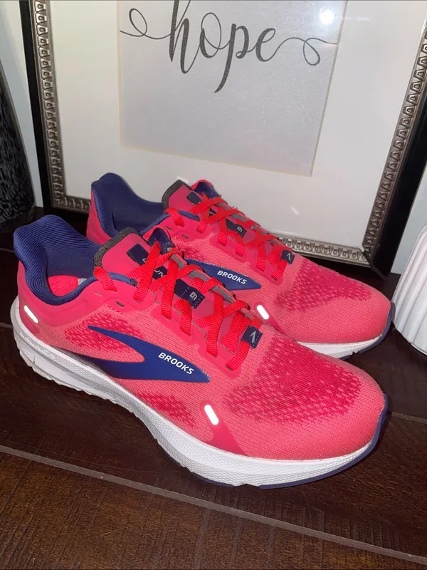 Brooks Launch GTS 9 Running Sneakers Size 8 - Image 13
