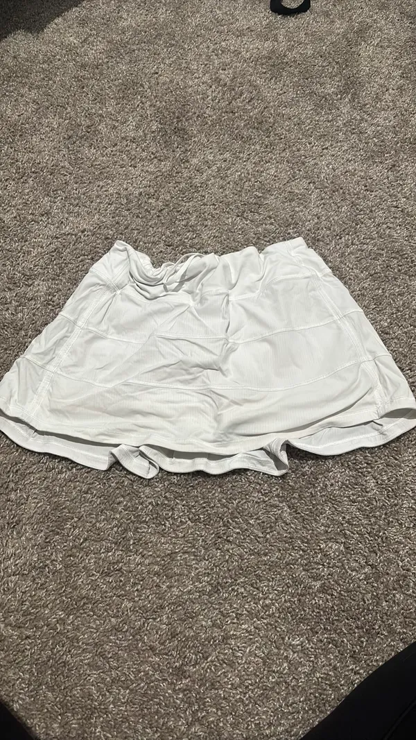 Lululemon Tennis White Skirt - Image 3