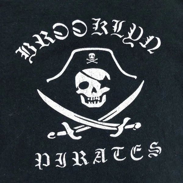 Lola Star Brooklyn Pirates Graphic Novelty TShirt M - Image 2