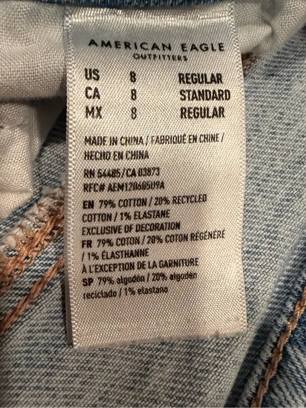 American Eagle Super High-Rise Ankle Straight Distressed Light Wash Jeans Size 8 - Image 4