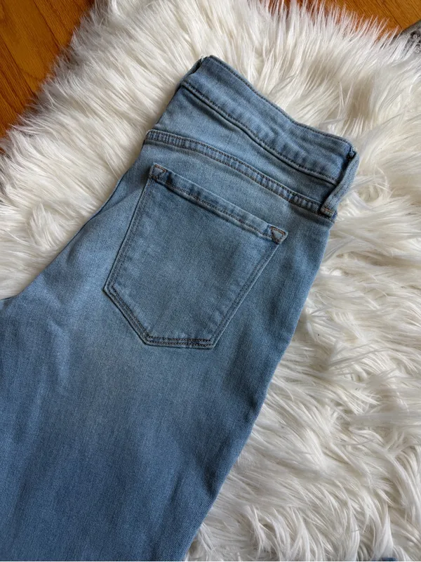 Old Navy Wow bootcut jeans - Image 4