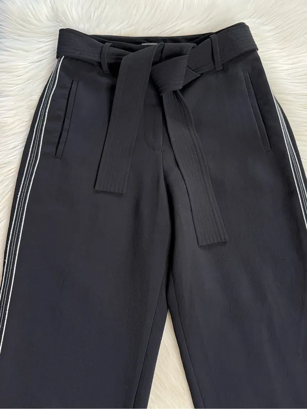 Wilfred Aritzia Black Jallade Belted White Striped Cropped Trousers - Image 3