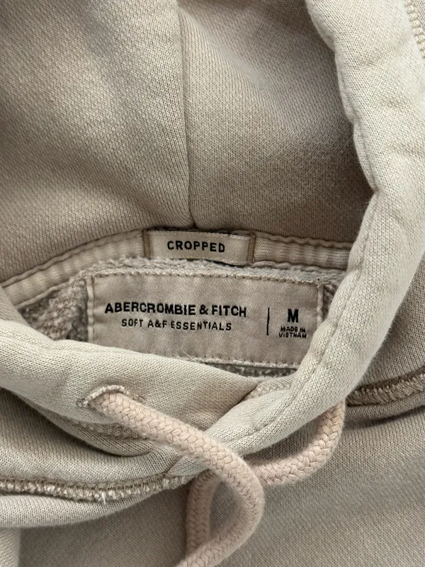 Abercrombie Cropped Hoody - Image 3