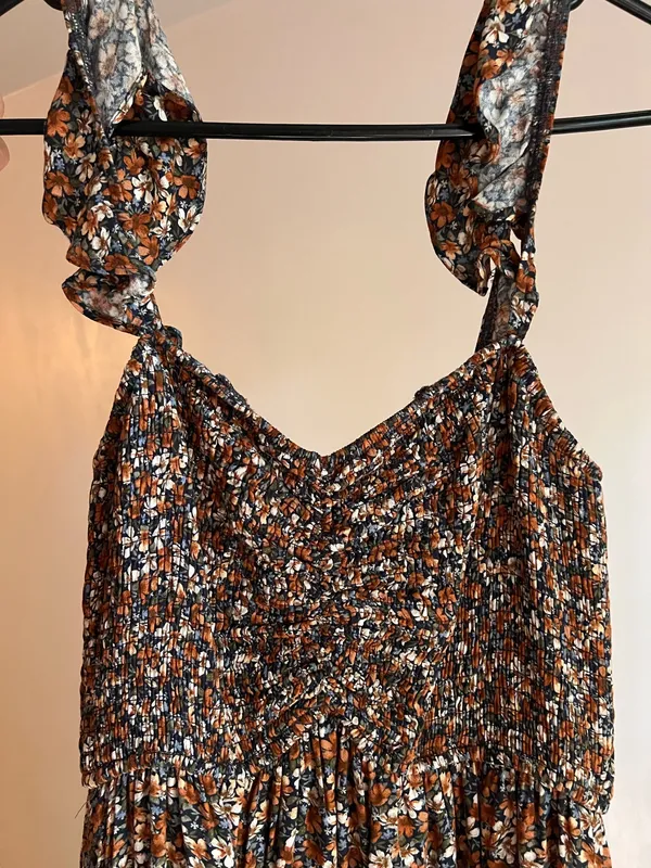 Storia Floral tiered maxi dress with tapered bottom - Image 2