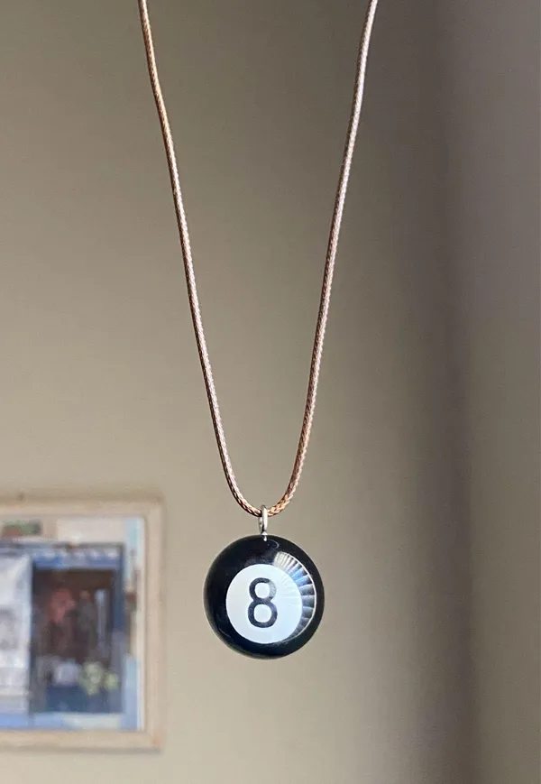 Handmade big 8 ball y2k grunge funky unisex simple brown necklace🎲8️⃣🖤 - Image 3
