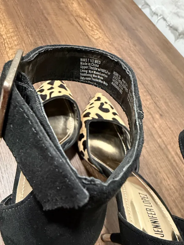 Jennifer Lopez Leopard Print Ankle Strap Heels – Size 7.5 – Excellent Condition Bold and stylish pointed-toe heels by Jennifer Lopez featuring a chic leopard print design and black ankle strap detail. Worn only a few times and in excellent condition. ✔️ Size 7.5 ✔️ Worn only a few times ✔️ Pointed toe ✔️ Adjustable ankle strap ✔️ Statement animal print Perfect for date nights, parties, events, or elevating any outfit with a touch of glam. - Image 4
