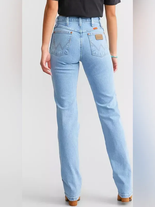 Wrangler Light Blue Straight Leg High-Rise Jeans - Image 3