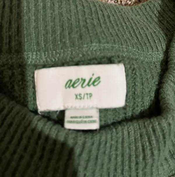Aerie Green Sweater - Image 3