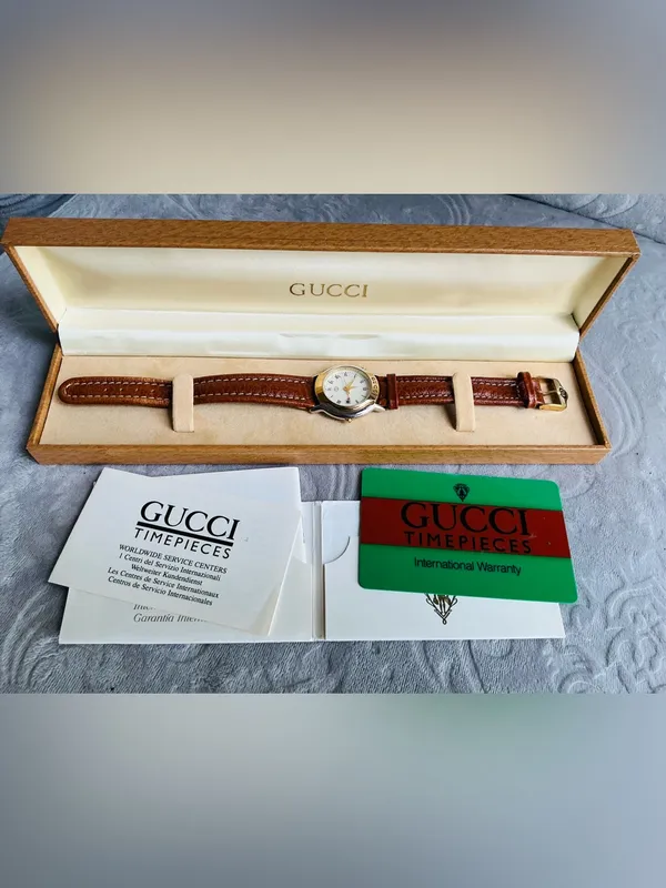 Ladies GUCCI DRESS watch🔥🔥 - Image 3
