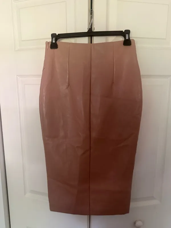 Superdown Jezabel Faux Leather Midi Skirt Nude Tan Pencil Skirt Size Small - Image 8
