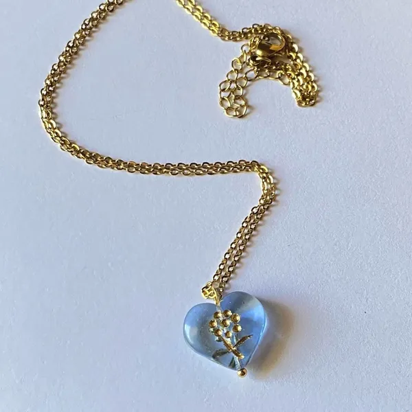 Handmade quality Czech glass heart flower unique fairy romance cottage chic style necklace💐🩵 - Image 4