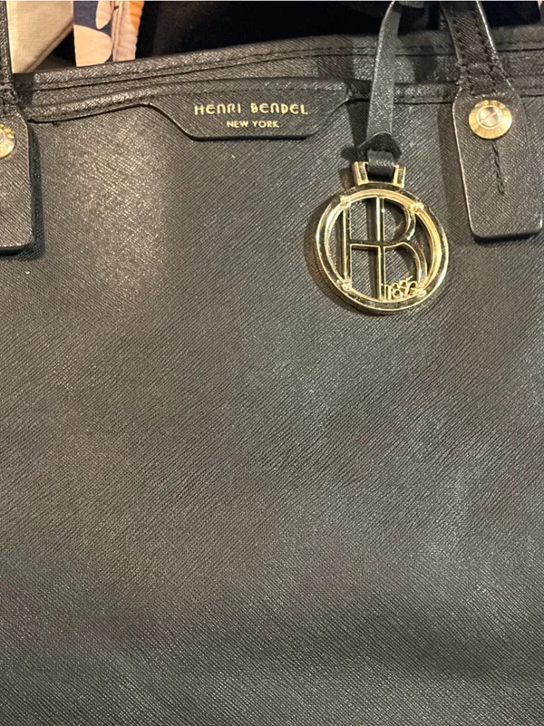 henri bendel Black Leather Tote with Gold Logo Charm - Image 11