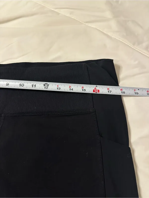 Athleta Black Excursion Hybrid Tight - Size XL - Paneled Performance Leggings - Image 14