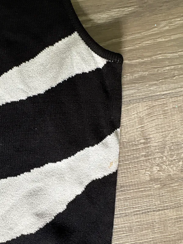 Boat Neck Patterned Top Multiple - Image 4