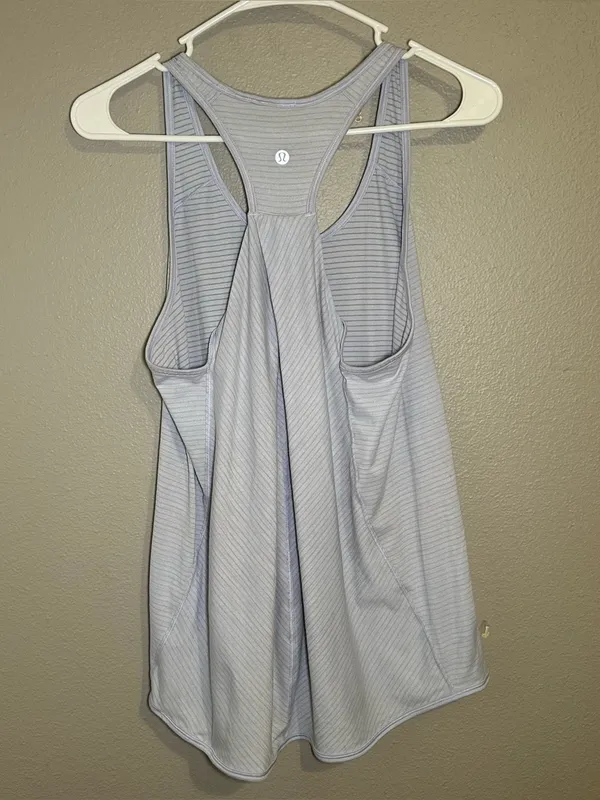 Lululemon Essential Striped Pleated Racerback Athletic Tank Top Women’s Size 6 - Image 2