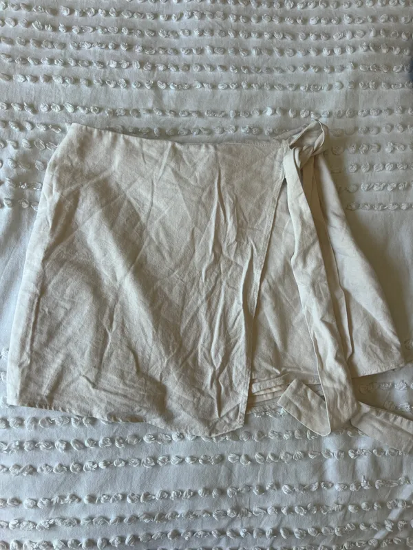 Forever 21 Tan Wrap Skirt - Image 2
