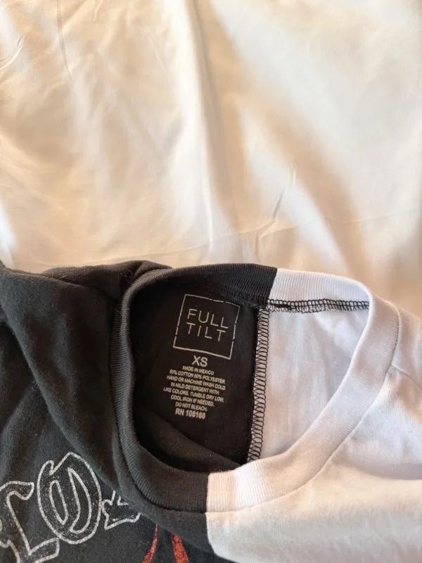 Tilly’s Full Tilt California Graphic T-Shirt Size XS - Image 3