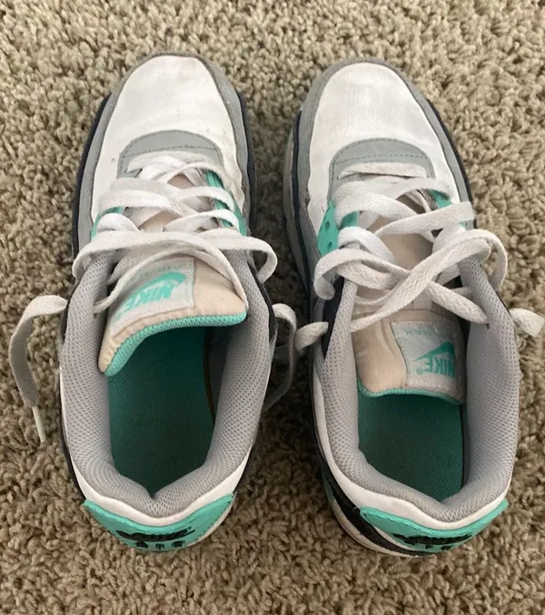 Nike Air Max Shoes - Image 6