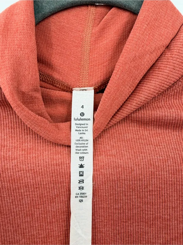 Lululemon Yin Vibes Turtleneck Size 4 Copper Clay Ribbed Seamless Top - Image 8