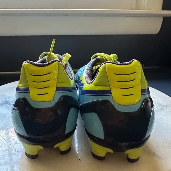 PUMA SPEED CLEATS Auqua & Fluorescent Yellow Soccer Cleats. EVO Speed 4 Sz 7.5. - Image 4