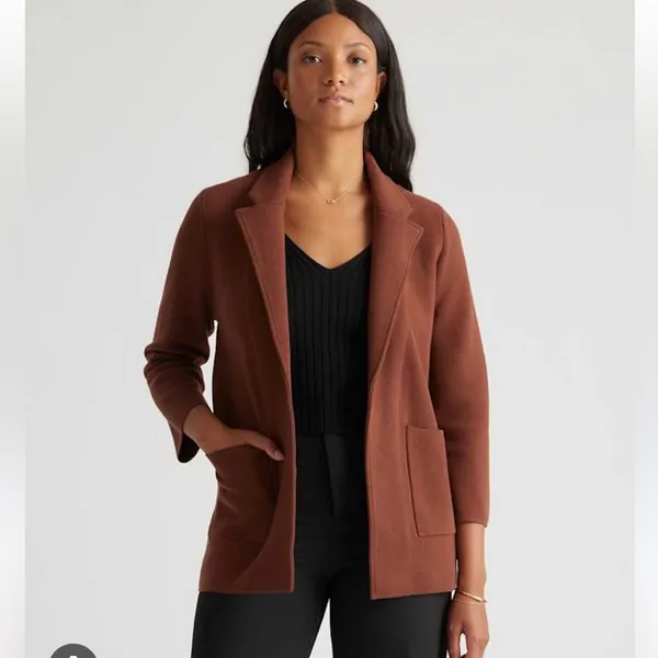 Quince - 100% Organic Cotton Knit Blazer - Image 2