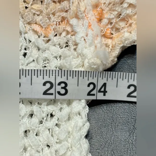 POL Crochet peach and white Oversized Comfy Sweater NWT size Medium - Image 11