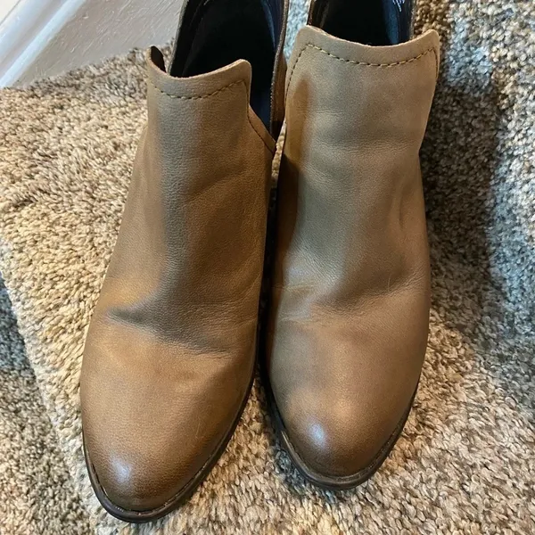 STEVE MADDEN Adelphie Leather Ankle Booties in‎ Taupe Size 8 - Image 3