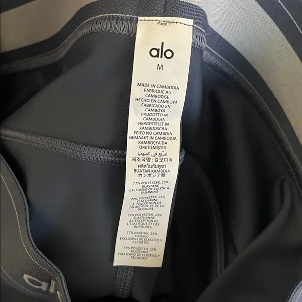 ALO Yoga NWT Bluestone White Airlift Suit Up legging Size M High Rise - Image 7