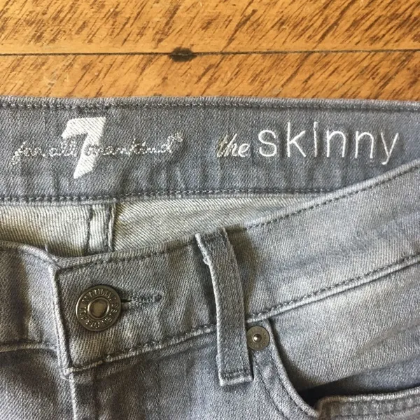 7 for All Mankind the skinny gray jeans, size 26 - Image 3