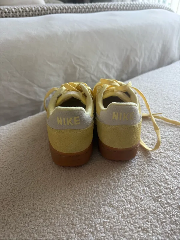 Nike Women's Nike Field General Suede Shoes - Image 5