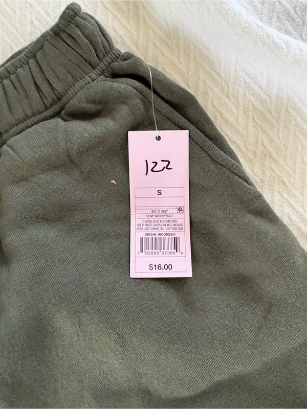 Wild Fable Women's Olive Sweatpant Shorts - Image 2