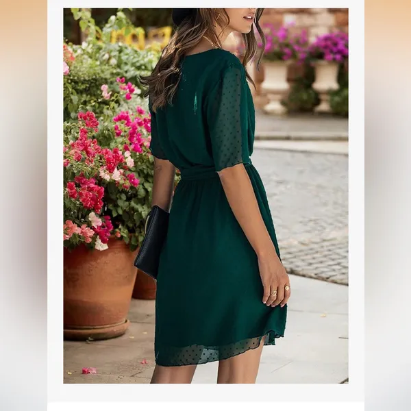 Boutique Brand Faux Wraps Neck Ruffle Swing Dress in Dark Green Size Medium - Image 3
